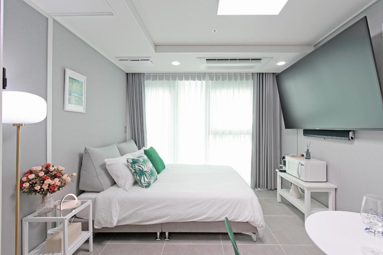 Elmomento Gwangan Hotel Busan Exterior photo